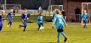 Kurze erfolgreiche Vorbereitung der E-Junioren