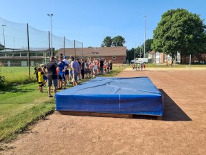 Saisonabschluss der Minikicker – Ein Tag voller Sonnenschein, Spiel und Emotionen