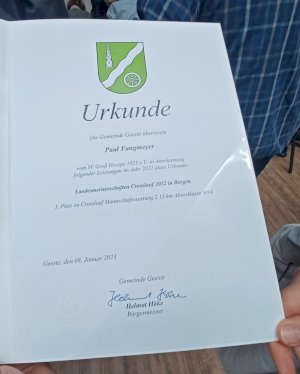 Ehrungen für drei Heseper Leichtathleten