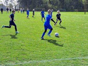 Zwei Spiele, zwei Gesichter: E-Junioren mit deutlicher Steigerung