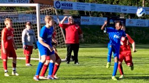 Intensive Fußball-Woche für die Heseper E-Juniore