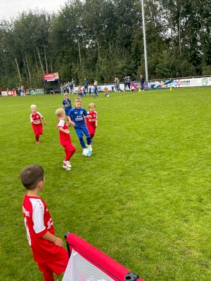 Minis zu Gast im Eschpark