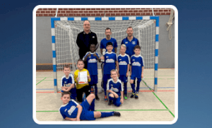 Hallenmeisterschaft - F-Junioren verkaufen sich teuer