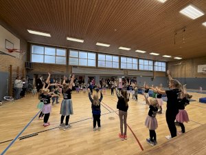 Manege frei - Tag des Kinderturnens im Eschpark