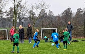 Kurze erfolgreiche Vorbereitung der E-Junioren