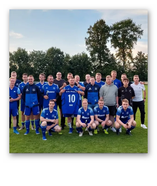 Punkteteilung bei letzten Spiel der Zweite - Trainer Book verabschiedet