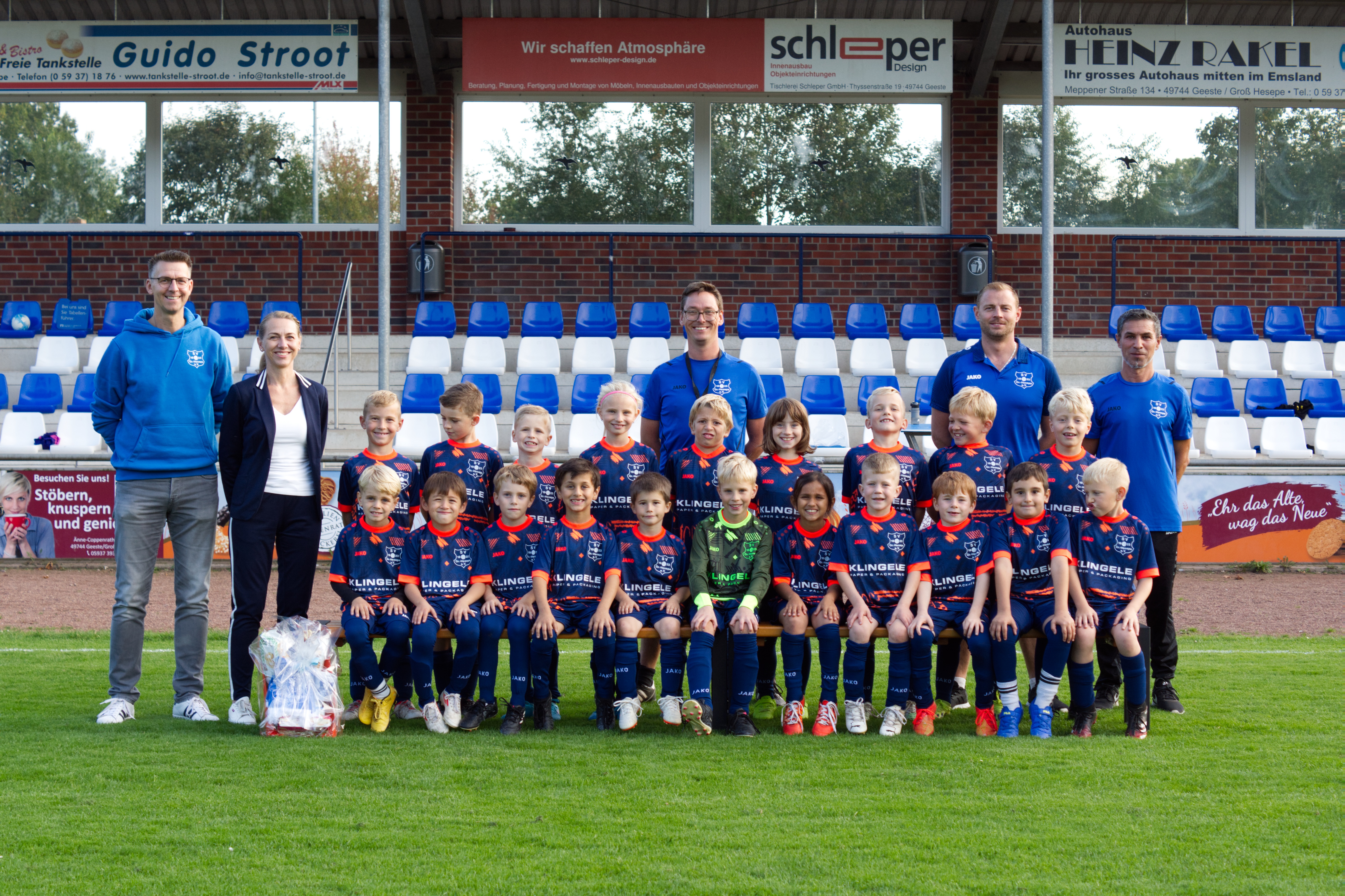 F-Jugend bekommt neue Trikots