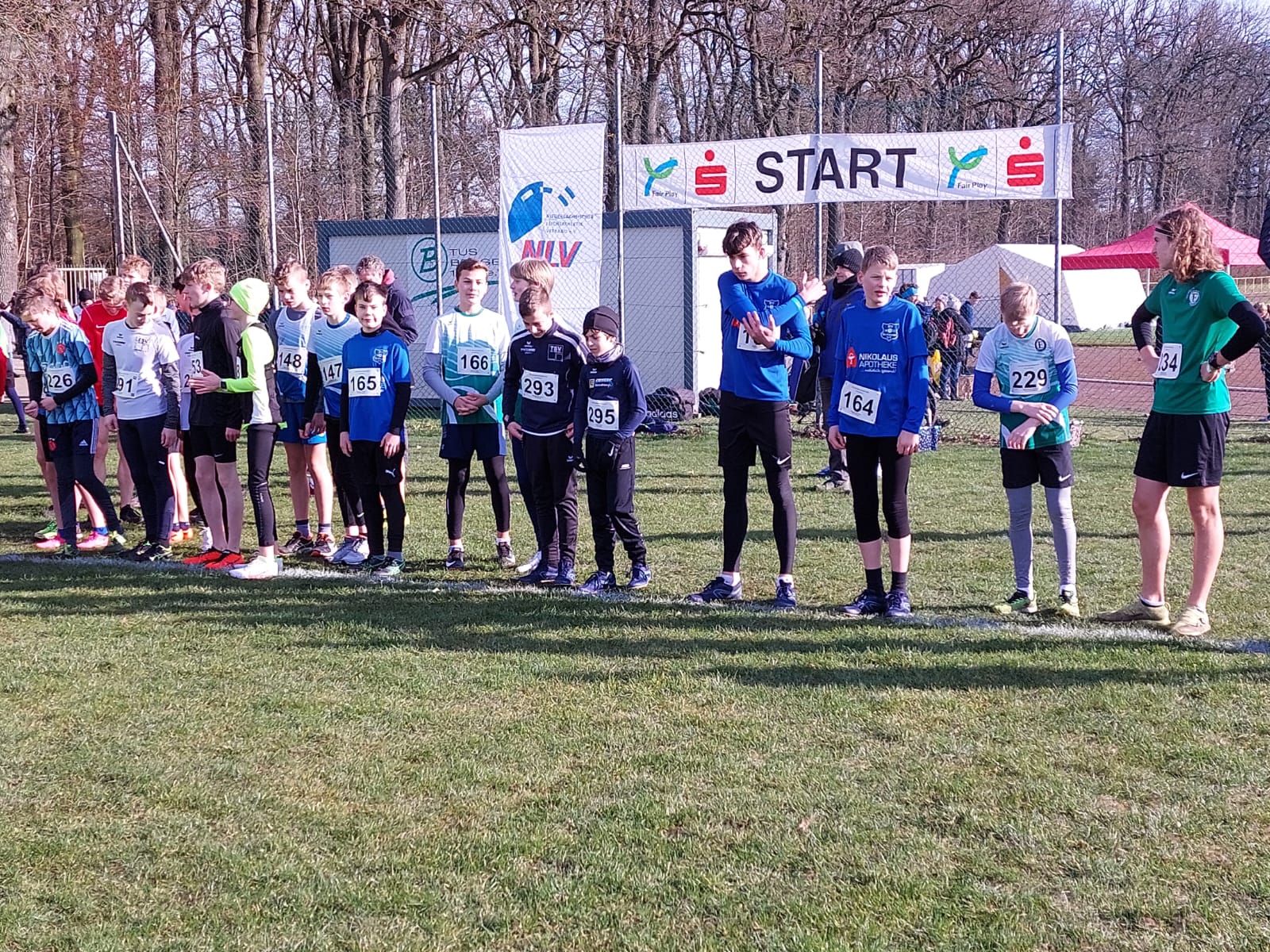 Erfolgreiche Crosslauf Landesmeisterschaften in Bergen