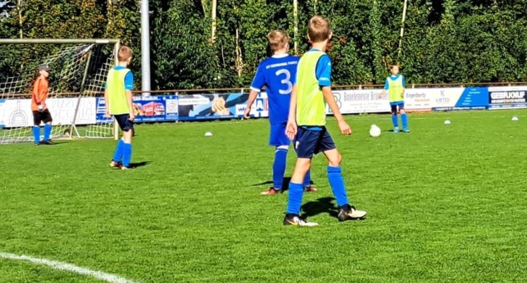 E-Jugend in guter Form beim Doppelspieltag